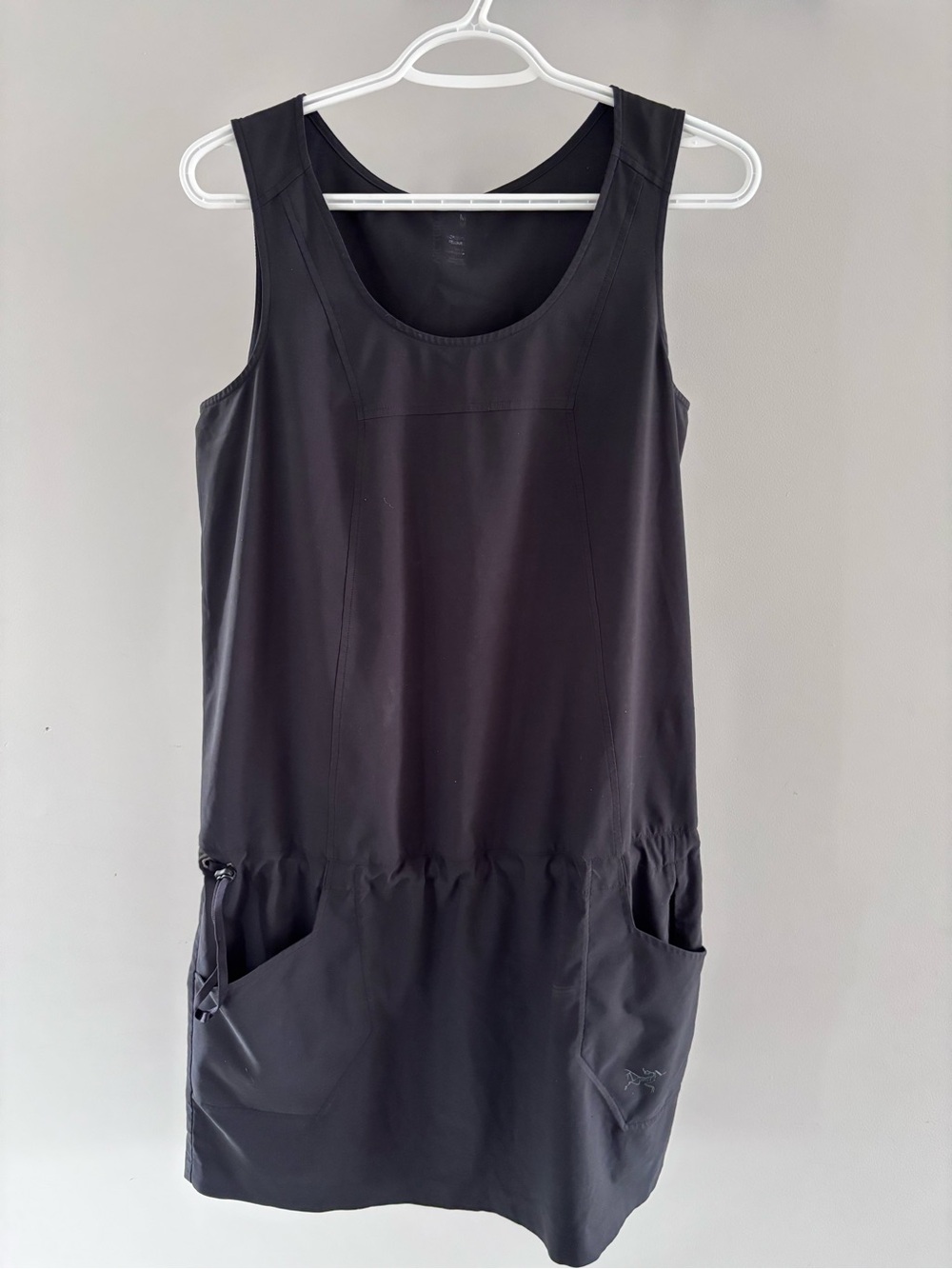 Arc'teryx Black Sleeveless Contenta dress